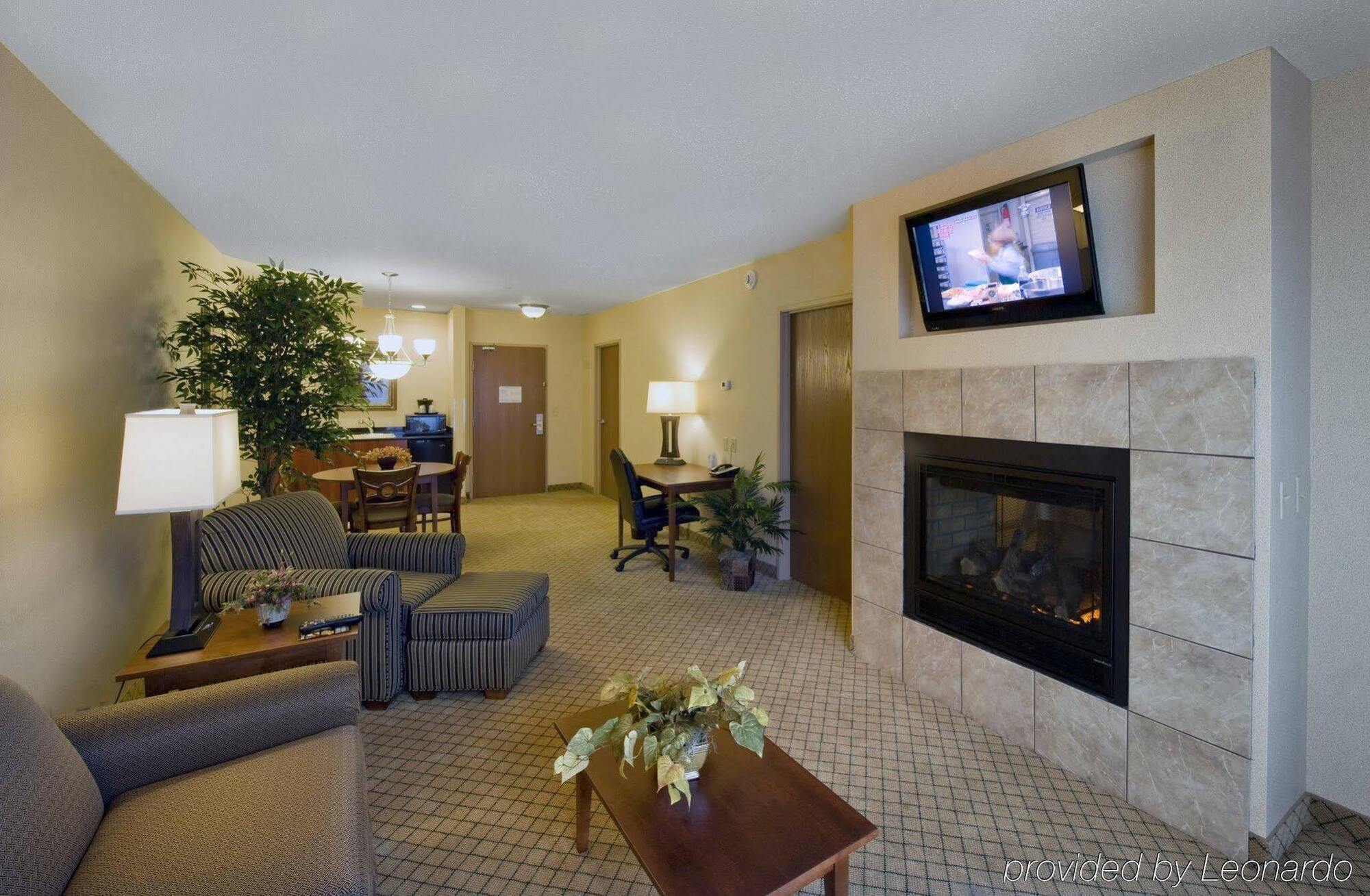 Holiday Inn Purdue - Fort Wayne By Ihg Екстер'єр фото
